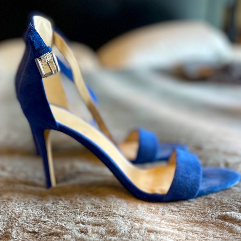 Enzo Angiolini Blue Suede High Heels 10 NWOT